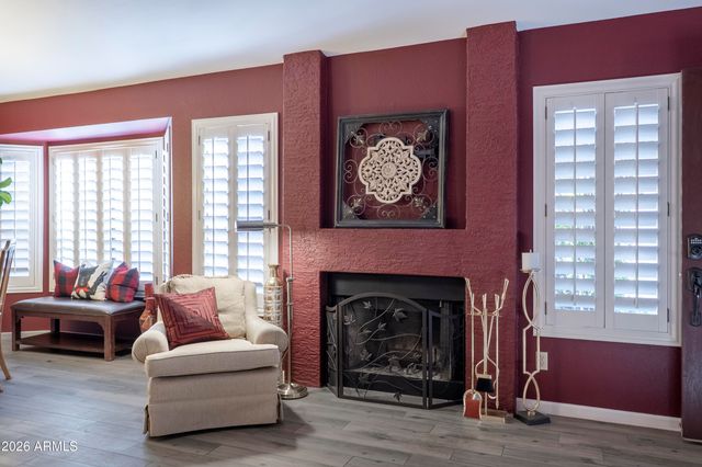 942 W BARBADOS Drive, Gilbert, AZ 85233