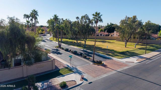 942 W BARBADOS Drive, Gilbert, AZ 85233