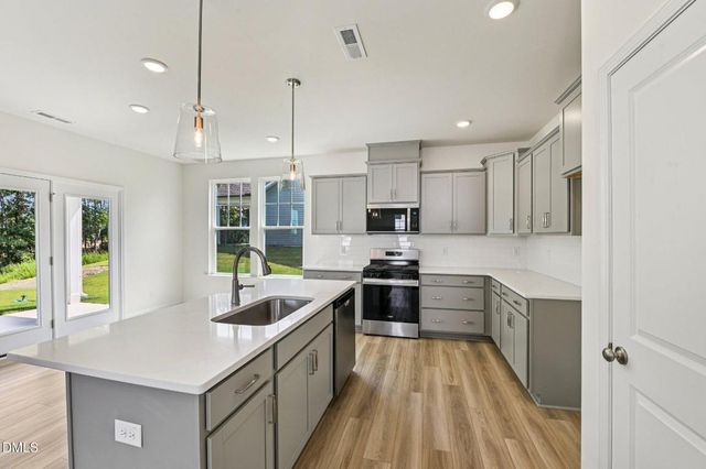 1580 Briar Brook Lane, Zebulon, NC 27597