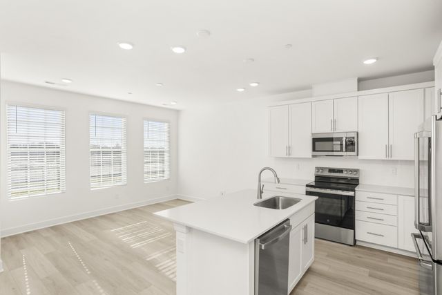 320 Lynwood Station Blvd, Mount Juliet, TN 37122