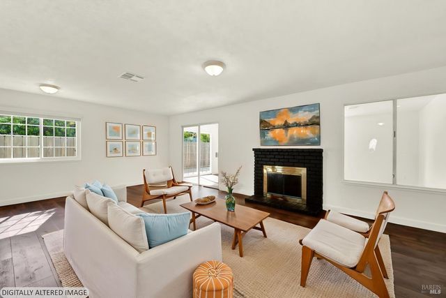 421 Sarah Way, Suisun City, CA 94585