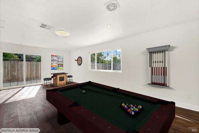 421 Sarah Way, Suisun City, CA 94585