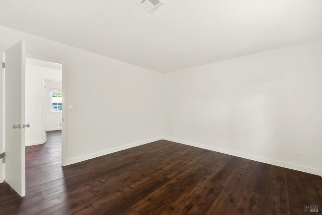 421 Sarah Way, Suisun City, CA 94585