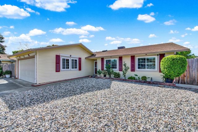 421 Sarah Way, Suisun City, CA 94585