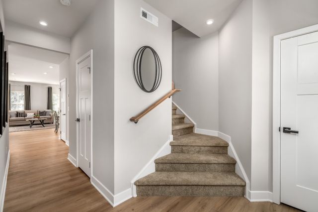 404 Tompkins Ln, Gallatin, TN 37066