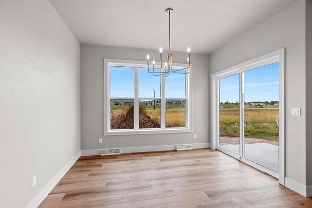 1417 CROSSROADS DRIVE, De Pere, WI 54115