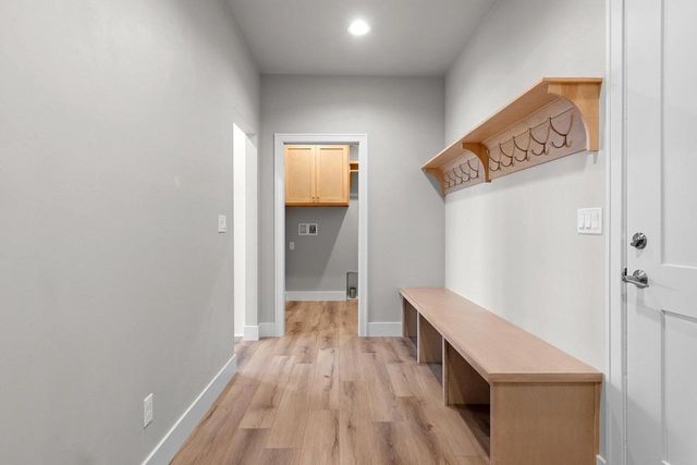 1417 CROSSROADS DRIVE, De Pere, WI 54115