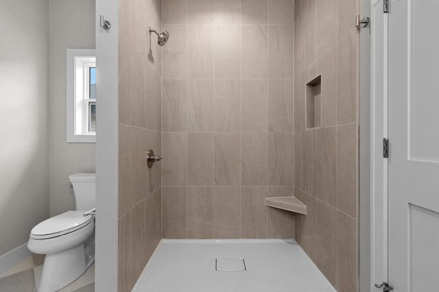 1417 CROSSROADS DRIVE, De Pere, WI 54115