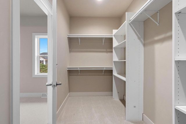 1417 CROSSROADS DRIVE, De Pere, WI 54115