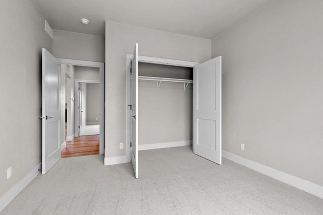 1417 CROSSROADS DRIVE, De Pere, WI 54115