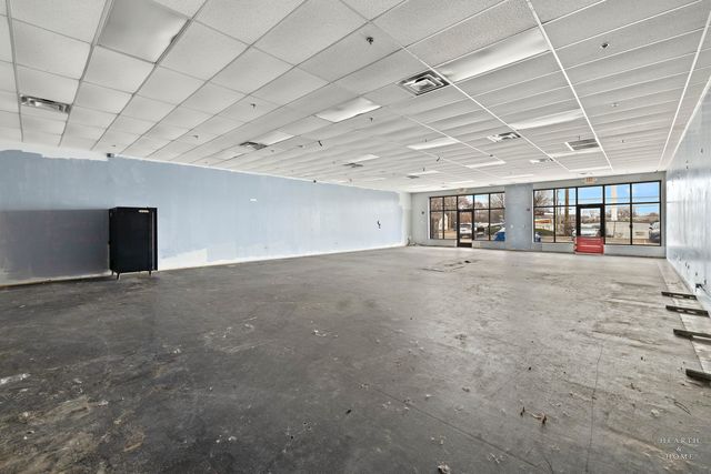 450 Route 31 Highway 120, Crystal Lake, IL 60012