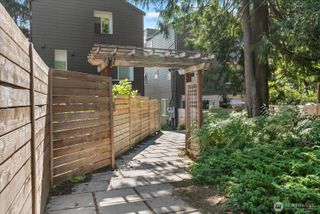11824 31st Place NE, Seattle, WA 98125