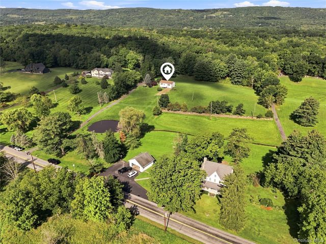 243 Howells Turnpike, Middletown, NY 10940