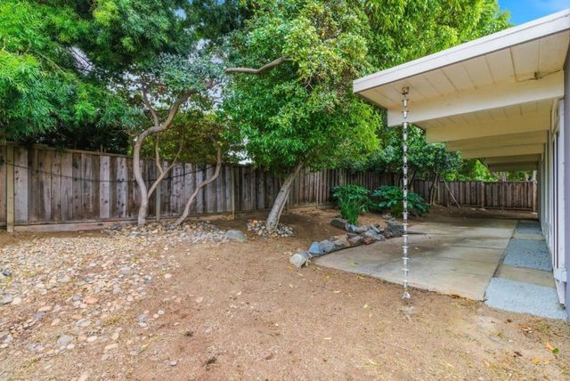 618 Sheraton Drive, Sunnyvale, CA 94087