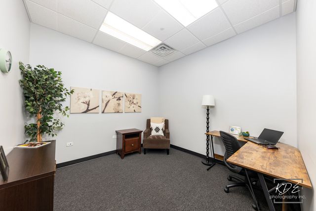 2272 95th Street 125-2, Naperville, IL 60564