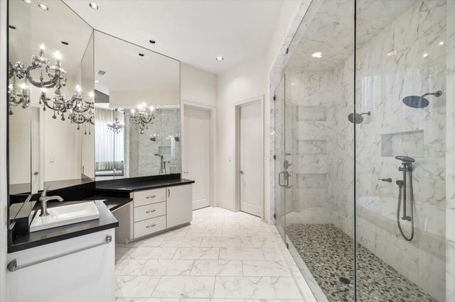 11602 Versailles Lakes Lane, Houston, TX 77082