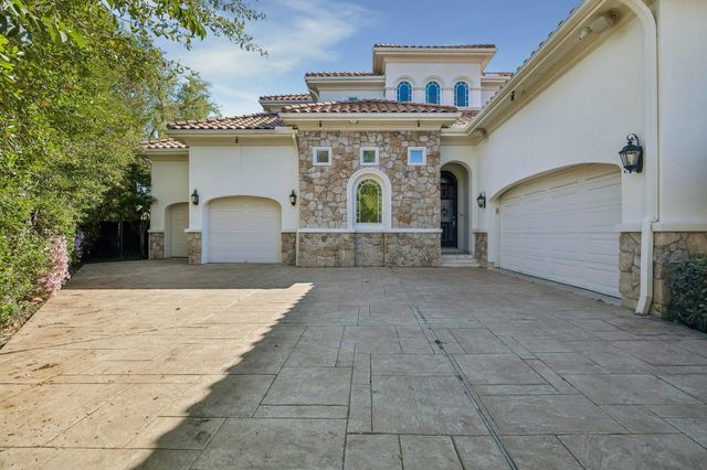 11602 Versailles Lakes Lane, Houston, TX 77082