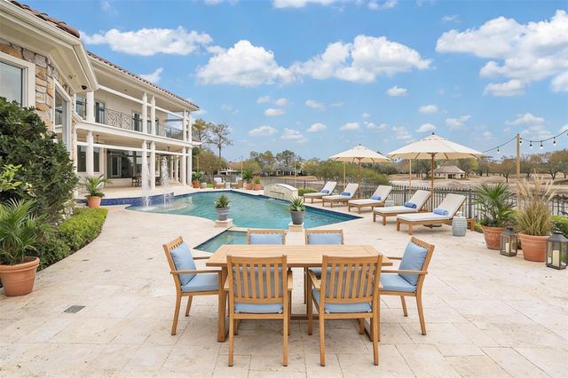 11602 Versailles Lakes Lane, Houston, TX 77082