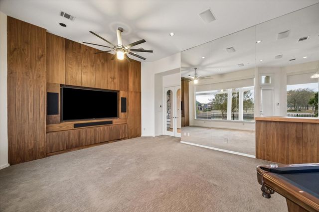 11602 Versailles Lakes Lane, Houston, TX 77082