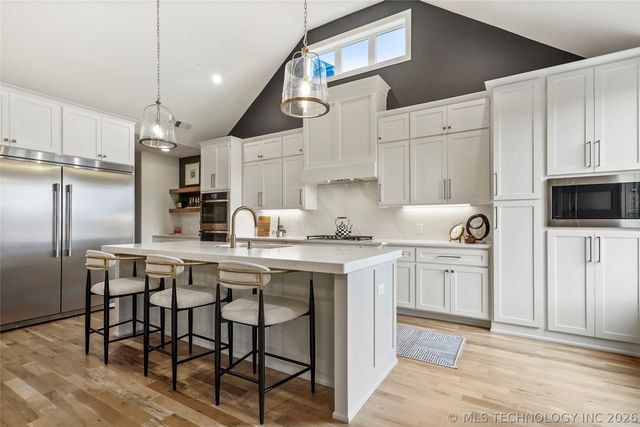 3104 E 103rd Place, Tulsa, OK 74137