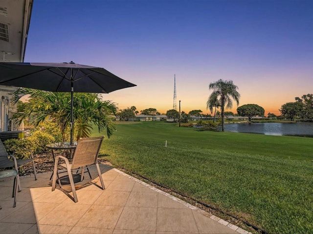 2017 SW GOLF Lane 109, Boynton Beach, FL 33426