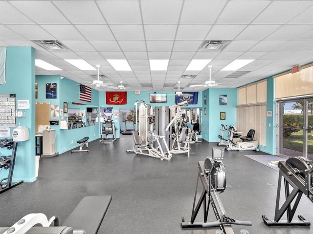 2017 SW GOLF Lane 109, Boynton Beach, FL 33426