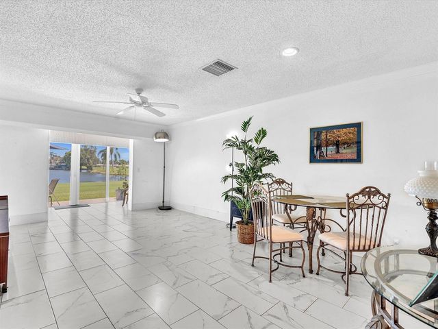 2017 SW GOLF Lane 109, Boynton Beach, FL 33426
