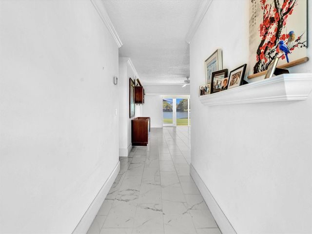 2017 SW GOLF Lane 109, Boynton Beach, FL 33426