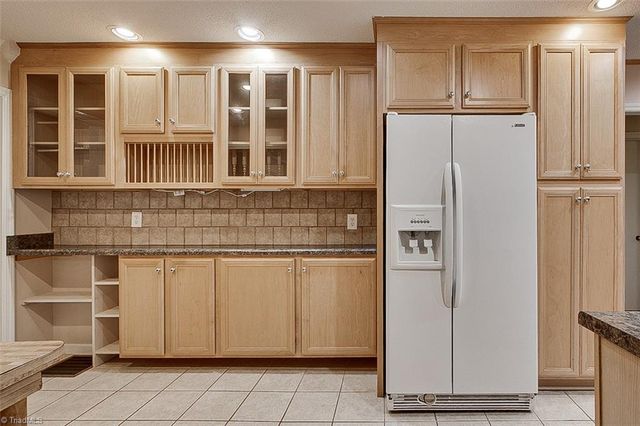 516 Hillcrest Drive, Randleman, NC 27317