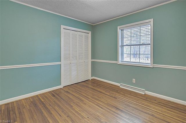 516 Hillcrest Drive, Randleman, NC 27317