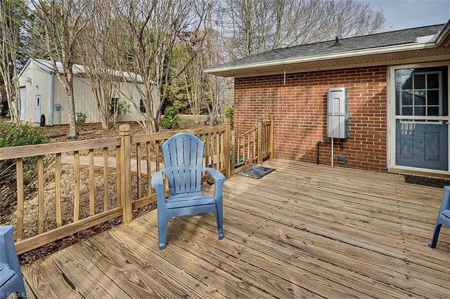 516 Hillcrest Drive, Randleman, NC 27317