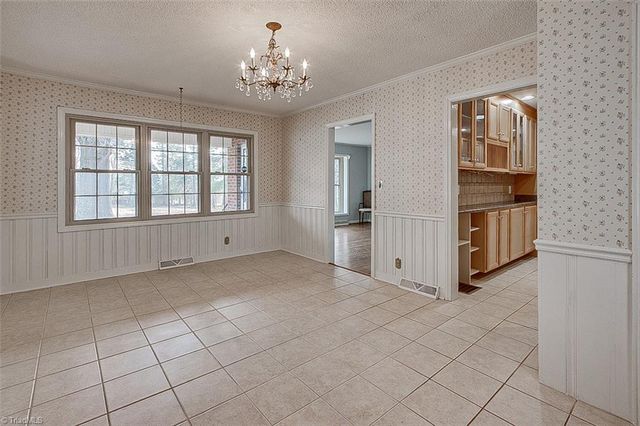 516 Hillcrest Drive, Randleman, NC 27317