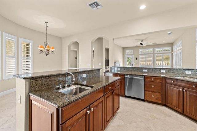 100 Paizano Ct, Roseville, CA 95661