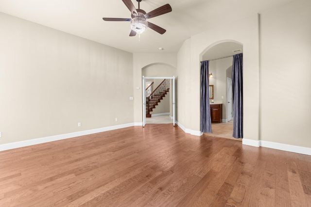 100 Paizano Ct, Roseville, CA 95661