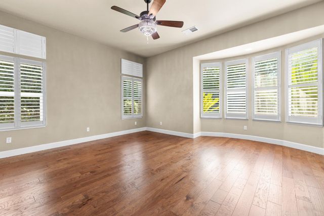100 Paizano Ct, Roseville, CA 95661