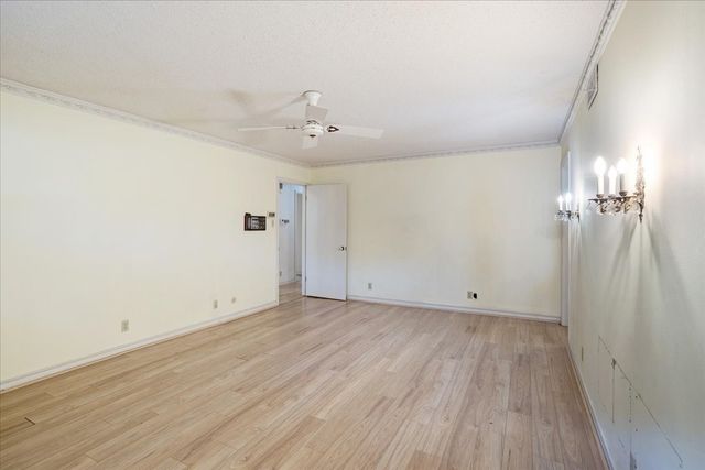 602 Queens Road, Denison, TX 75020