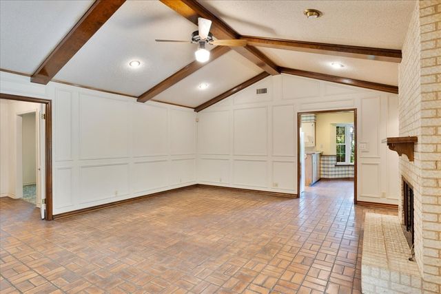 602 Queens Road, Denison, TX 75020
