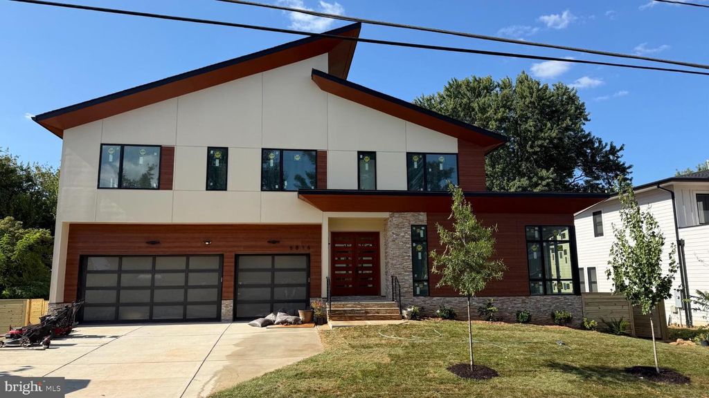 6816 DEAN DR, Mclean, VA 22101
