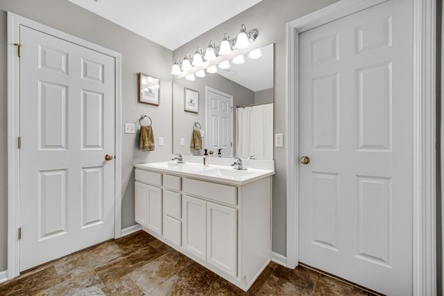 10457 Richmond Avenue, Cedar Lake, IN 46303