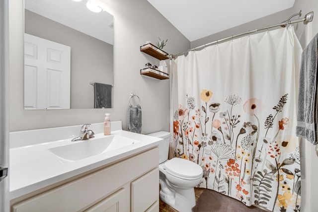 10457 Richmond Avenue, Cedar Lake, IN 46303