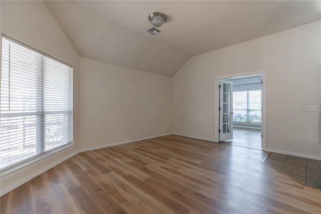 16609 Valderama Way, Edmond, OK 73012