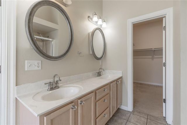 16609 Valderama Way, Edmond, OK 73012