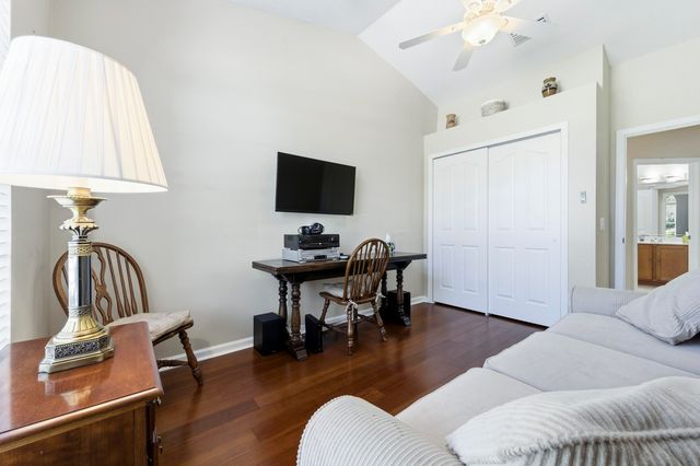 790 NW Red Pine Way, Jensen Beach, FL 34957