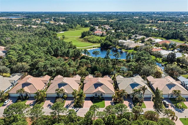 790 NW Red Pine Way, Jensen Beach, FL 34957