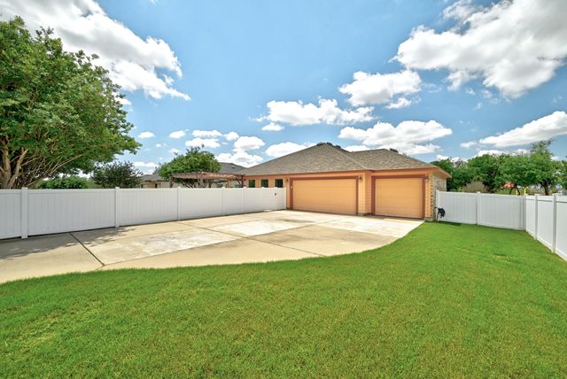 1204 Kingston Lacy BLVD, Pflugerville, TX 78660