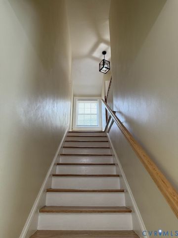 618 N 39th St, Richmond, VA 23223