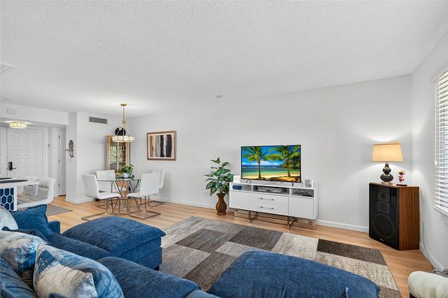 1800 SE Saint Lucie Boulevard 7-307, Stuart, FL 34996