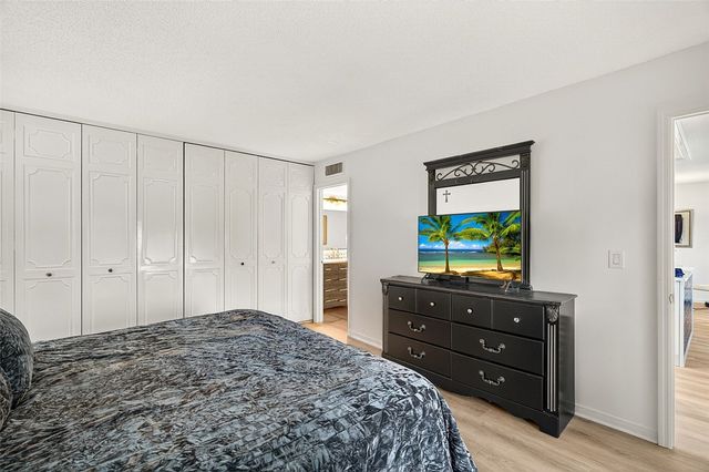 1800 SE Saint Lucie Boulevard 7-307, Stuart, FL 34996