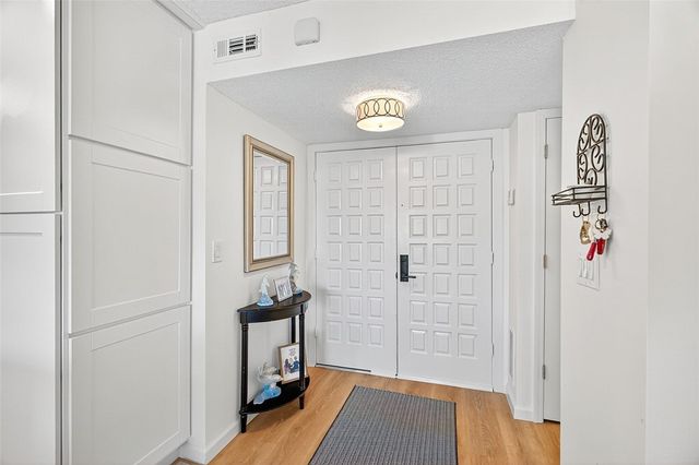 1800 SE Saint Lucie Boulevard 7-307, Stuart, FL 34996