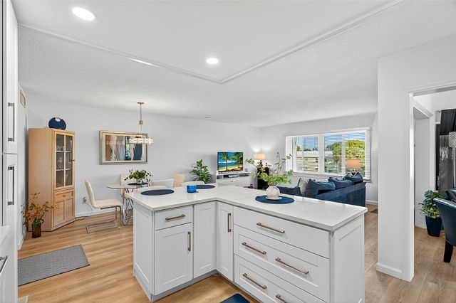 1800 SE Saint Lucie Boulevard 7-307, Stuart, FL 34996